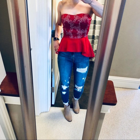 Windsor Red Strapless Top - Picture 8 of 11